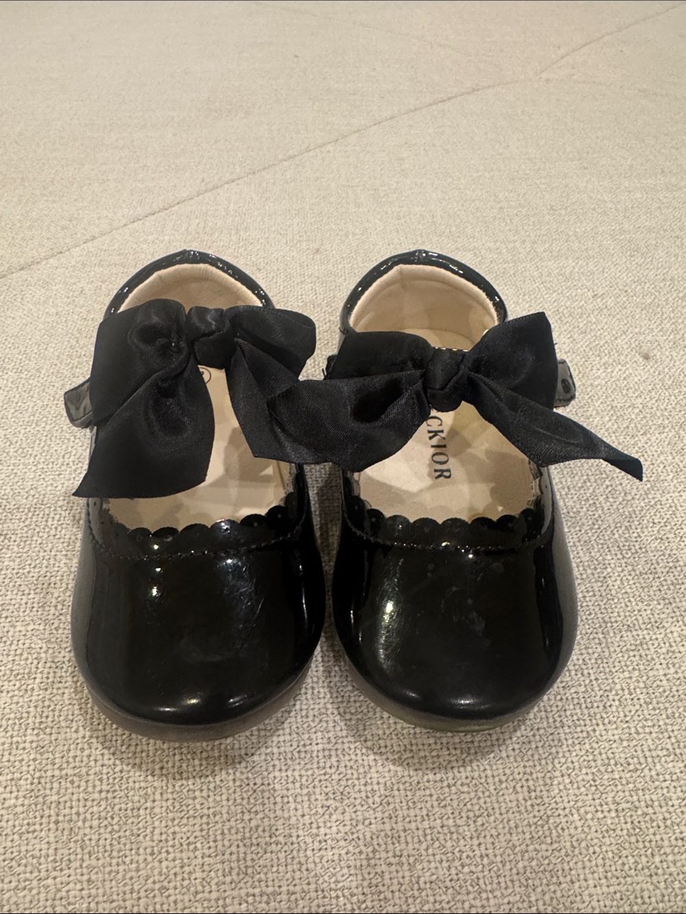 Black Patent Mary Jane Dress Shoes with Bow - Kids